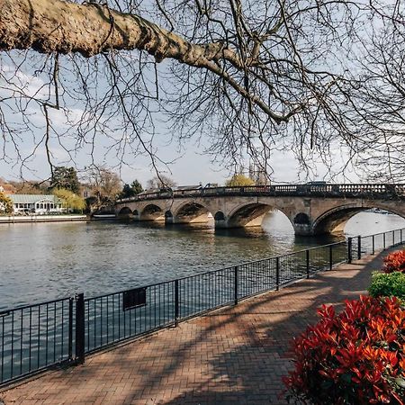 Central Modern Flat For 4-6 & Dedicated Parking Henley-on-Thames Eksteriør billede